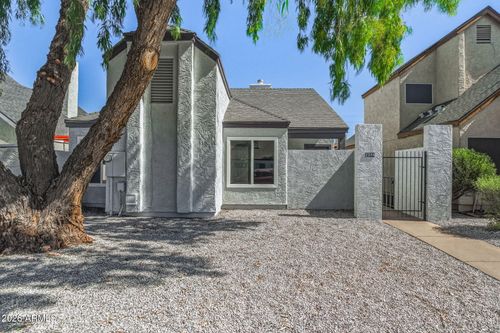 2206 W Beaubien Dr, Phoenix, AZ, 85027-3428 | Card Image