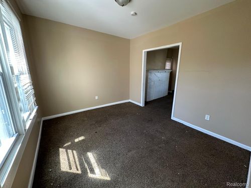 12055 Prest St, Detroit, MI, 48227-2074 | Card Image