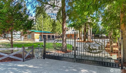 27004 233rd Pl Se, Maple Valley, WA, 98038-6814 | Card Image