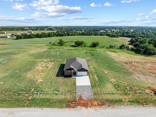 5365 Littlefoot Ln, Guthrie, OK, 73044 | Card Image