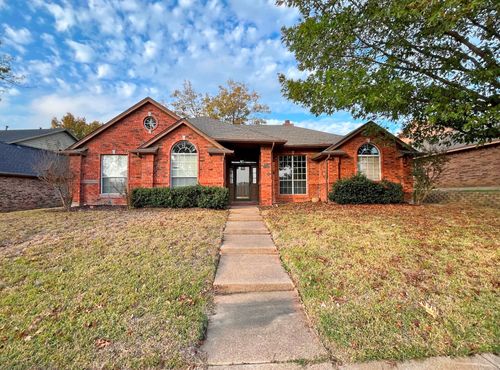 1513 Columbus Dr, Rowlett, TX, 75089-3226 | Card Image