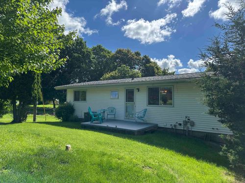200 Nevada Street, Savanna, IL, 61074 | Card Image