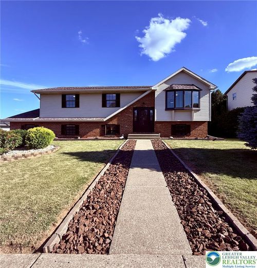 4232 Ammon Way, Whitehall Twp, PA, 18052 | Card Image