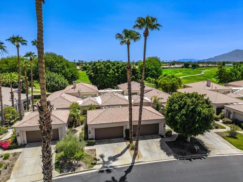 54374 Oak Tree, La Quinta, CA, 92253-5622 | Card Image