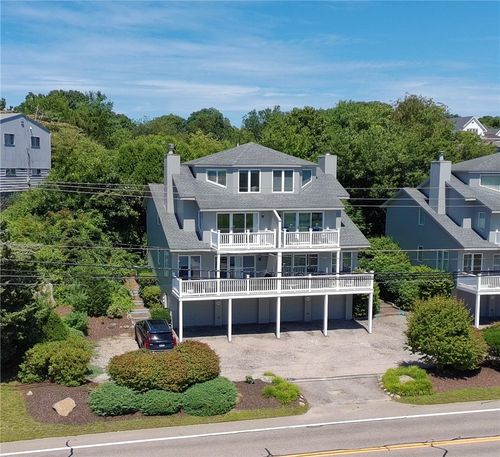 a-272 Shore Rd, Westerly, RI, 02891-3945 | Card Image
