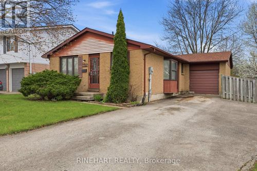 1003 Lawson Road, London North (North I), ON, N6G3V5 | Card Image