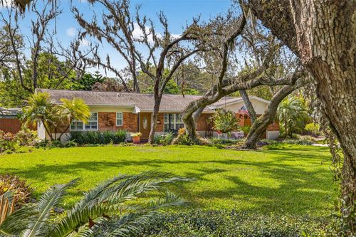 212 S Lockmoor Avenue, TEMPLE TERRACE, FL, 33617 | Card Image