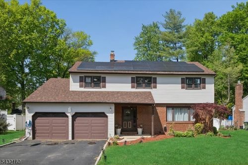 24 Sandalwood Dr, Edison, NJ, 08820-1249 | Card Image
