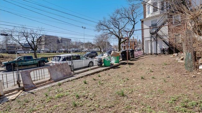 201 N 4 Th St, Condo with 6 bedrooms, 6 bathrooms and null parking in Allentown PA | Image 59