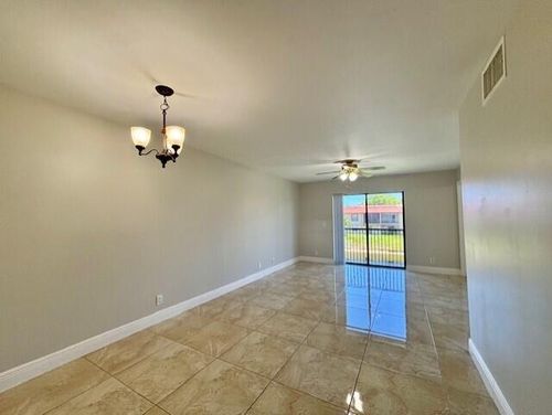 apt-204-21905 Lake Forest Cir, Boca Raton, FL, 33433-3362 | Card Image