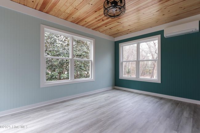 105 Birch Pl, House other with 3 bedrooms, 2 bathrooms and 2 parking in West End NC | Image 12