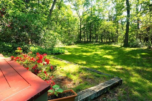 sf-18 Pequot Rd, Wayland, MA, 01778-3508 | Card Image