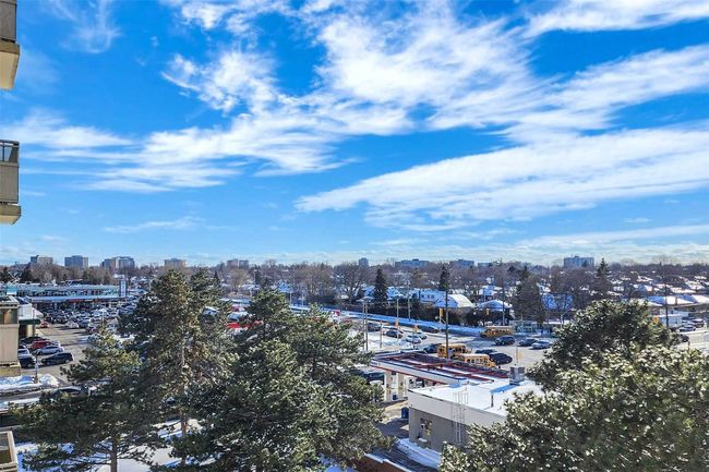 611 - 390 Dixon Rd, Condo with 3 bedrooms, 2 bathrooms and 1 parking in Etobicoke ON | Image 37