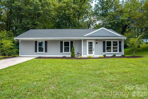 138 Oak Hill Dr, Forest City, NC, 28043-2941 | Card Image