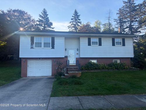 102 Seymour Ave, Scranton, PA, 18505-2837 | Card Image