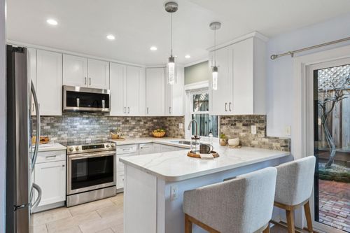 818 2nd Street W, Sonoma, CA, 95476 | Card Image