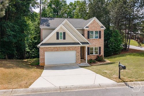500 Southern Ct, Athens, GA, 30606-8402 | Card Image