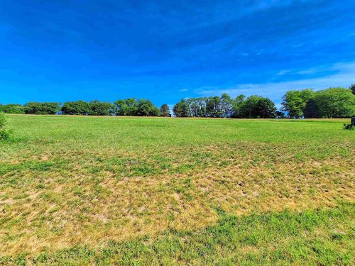 168r-4-168R Beachcomber Ln, LANARK, IL, 61046 | Card Image