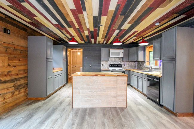 326 Fancy Rd, House other with 3 bedrooms, 2 bathrooms and 7 parking in Dresden TN | Image 7