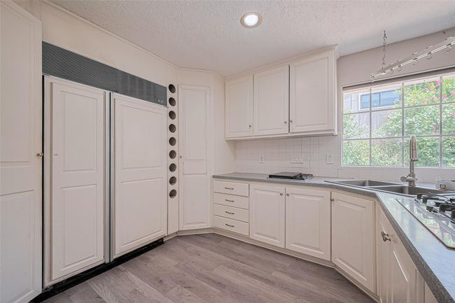 2814 Shadowdale Dr, House other with 3 bedrooms, 2 bathrooms and null parking in Houston TX | Image 15