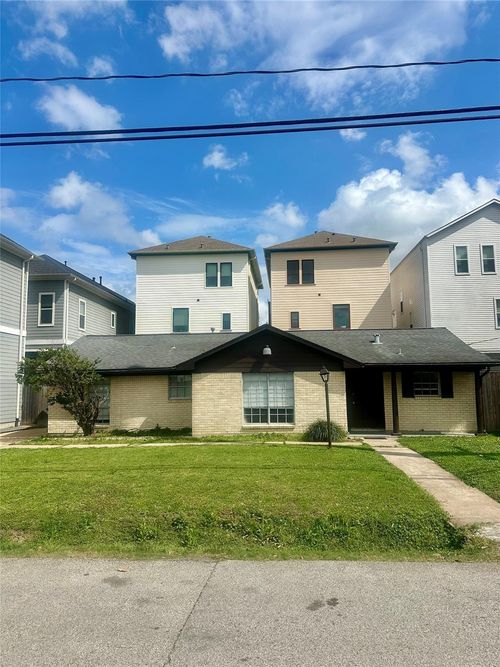 812 Herkimer St, Houston, TX, 77007-1433 | Card Image