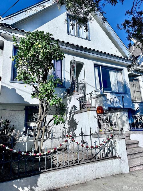 1231 Silver Ave, San Francisco, CA, 94134-1120 | Card Image