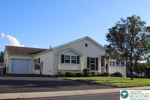 712 Winterthur Way, Forks Twp, PA, 18040-7445 | Card Image