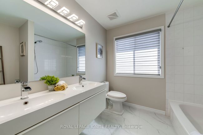 2390 Orchard Rd, House other with 3 bedrooms, 3 bathrooms and 1 parking in Burlington ON | Image 28
