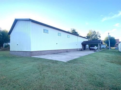 205 Baty Ave, Mulhall, OK, 73063 | Card Image