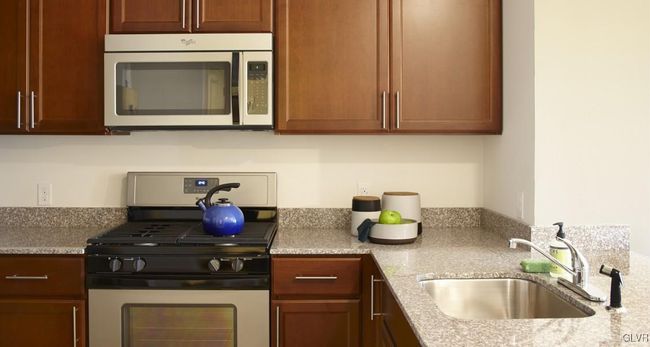 MAGNOLIA - 4883 Riley Road, Condo with 1 bedrooms, 1 bathrooms and null parking in Bethlehem Twp PA | Image 5