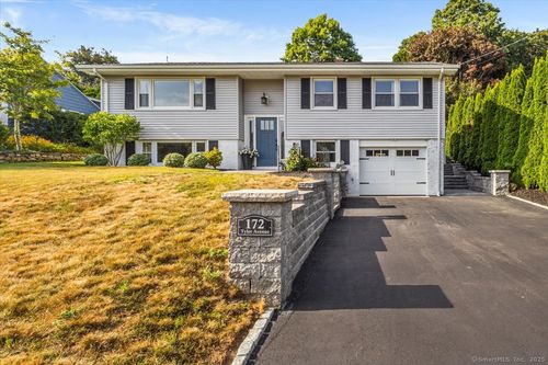 172 Tyler Ave, Groton, CT, 06340-5924 | Card Image