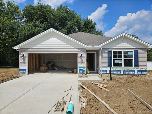 108 Martha Ct, Eaton, OH, 45320-1389 | Card Image