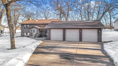 32878 Spunk Tree Cir, Avon, MN, 56310-9626 | Card Image
