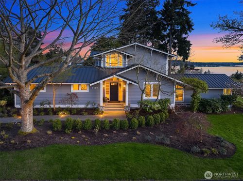 8429 Ne 7th St, Medina, WA, 98039-4804 | Card Image