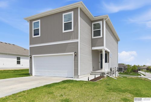 10823 S 177th St, Omaha, NE, 68136-1920 | Card Image