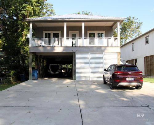 5172 Pine Rd, Orange Beach, AL, 36561-3950 | Card Image