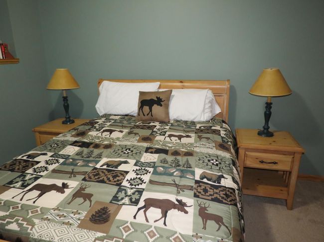 12784 Red Maple Rd, House other with 4 bedrooms, 3 bathrooms and null parking in MANITOWISH WATERS WI | Image 45