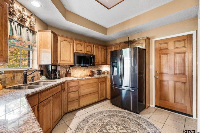 10769 Indigo Ln, House other with 3 bedrooms, 2 bathrooms and null parking in Flint TX | Image 11