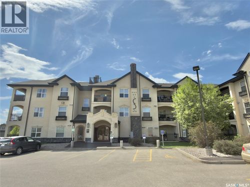 415 Hunter Rd, Saskatoon, SK, S7T0J8 | Card Image