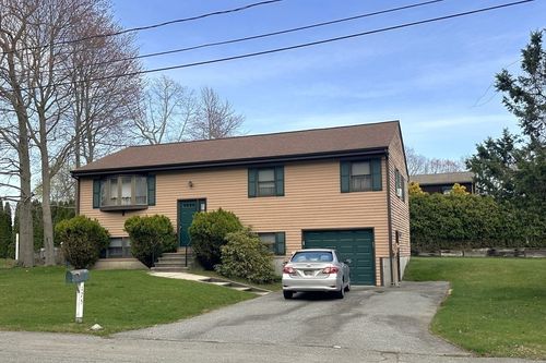 175 College Park Rd, Fall River, MA, 02720 | Card Image