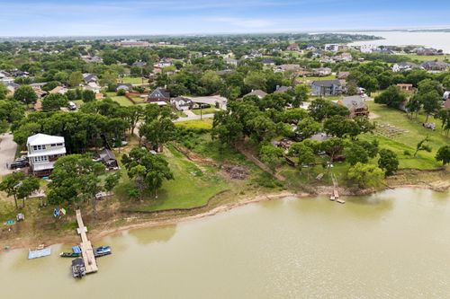 4547 N Shore Dr, The Colony, TX, 75056-3451 | Card Image