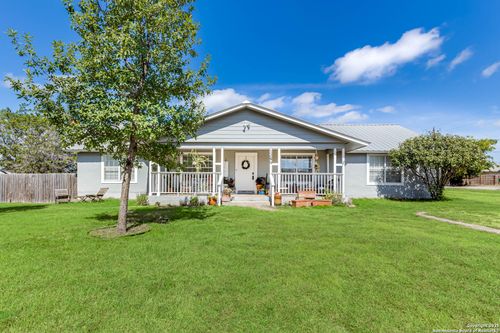 1299 Oakridge Dr, Blanco, TX, 78606-4524 | Card Image