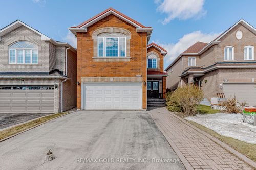 6483 Seaver Rd, Mississauga, ON, L5V2H9 | Card Image