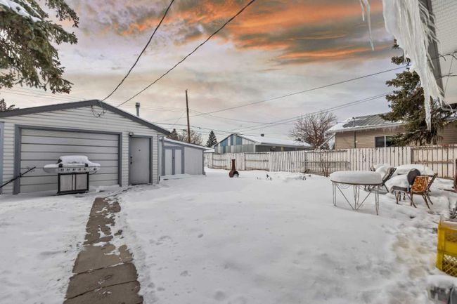 915 40 St Se, House detached with 3 bedrooms, 2 bathrooms and 5 parking in Calgary AB | Image 15