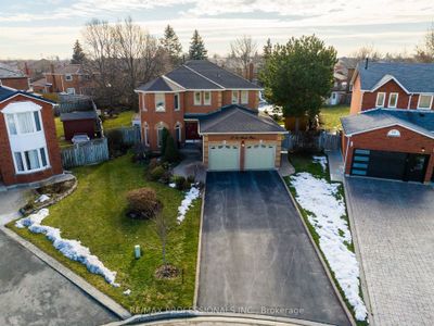 12 St Mark Pl, House other with 4 bedrooms, 4 bathrooms and 8 parking in Brampton ON | Image 3