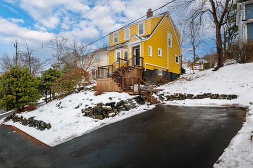 18 Dickson Avenue, Halifax, NS, B3M2W3 | Card Image