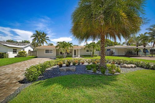 2445 Se 7th St, Pompano Beach, FL, 33062-6406 | Card Image