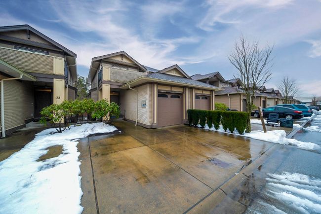 30 - 15168 66 A Avenue, Townhouse with 4 bedrooms, 3 bathrooms and 4 parking in Surrey BC | Image 1