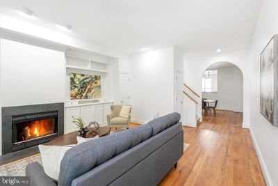 431 4 Th Street Ne, Townhouse with 4 bedrooms, 3 bathrooms and null parking in WASHINGTON DC | Image 3