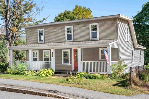 135 Cross St, Northfield, VT, 05663-6803 | Card Image